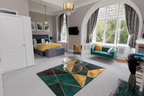 Fabulous Garden Room with en-suite